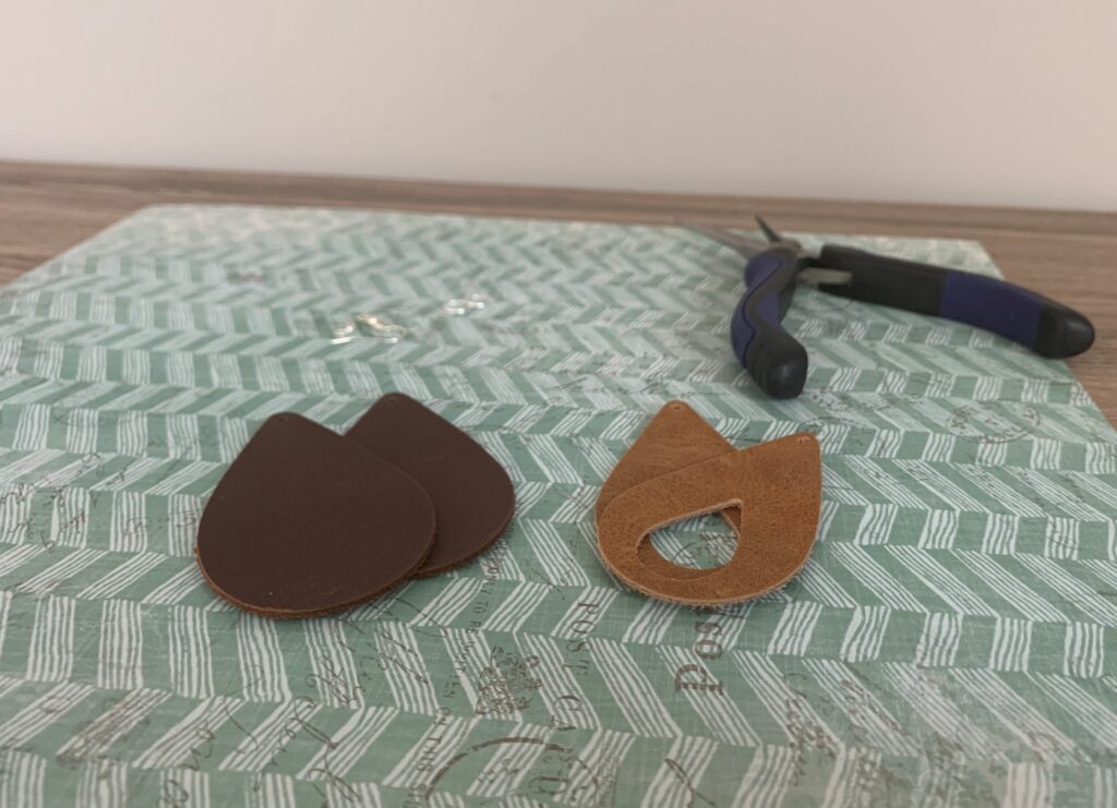 Cut Leather Pieces 